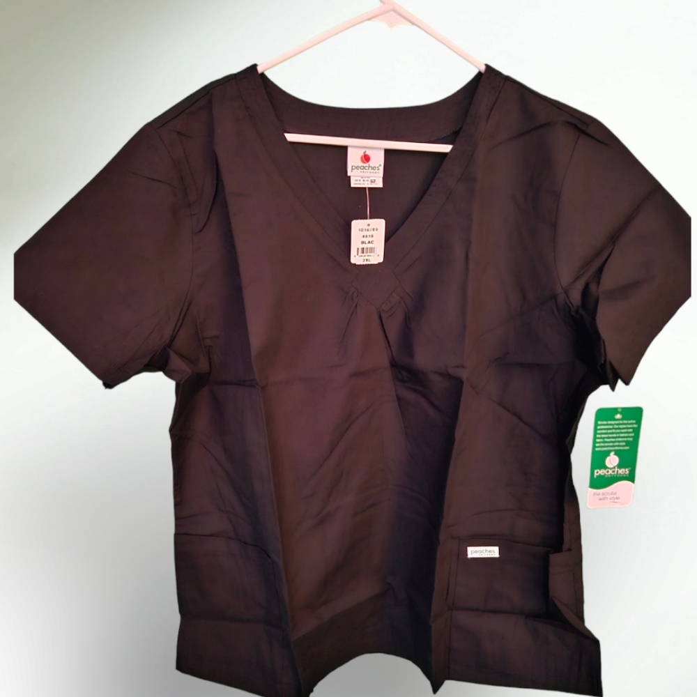 Peaches Uniforms Scrub Top